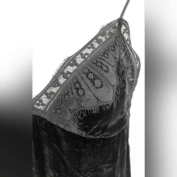 Sz UK10 US6 Nwt $660 Sleeping With Jacques Black Velvety Slip Dress - Picture 4 of 4